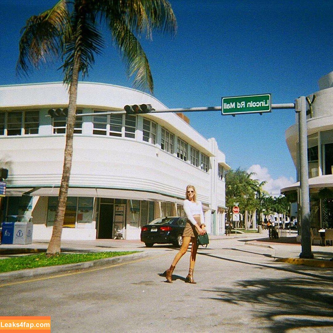 Ava Santina / santinavirginia leaked photo photo #0005
