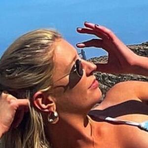 Ava Santina photo #0003