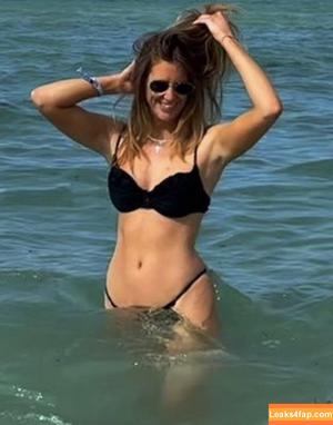 Ava Santina photo #0018