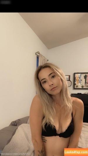 Avaaloves photo #0030