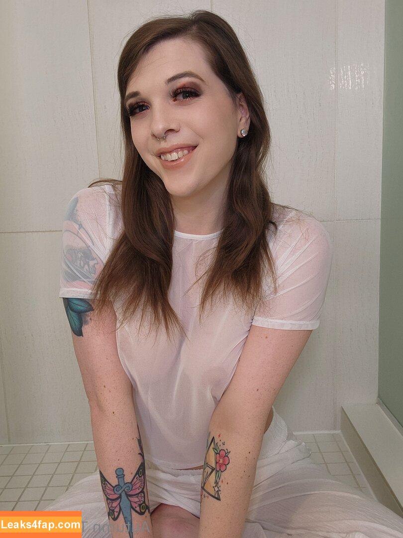 awwtumdabottom / avtvmn.s leaked photo photo #0040