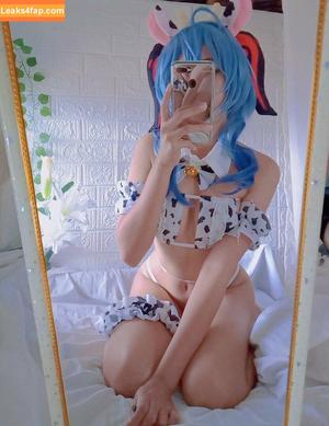 Azyll Hirai photo #0009