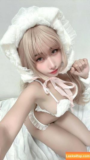 Azyll Hirai photo #0054