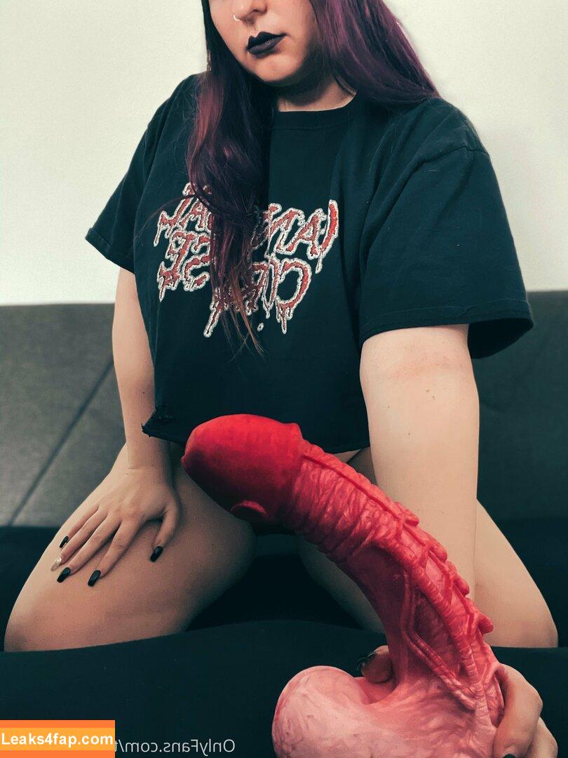 babyzoxxx / thathoeyvegan leaked photo photo #0037