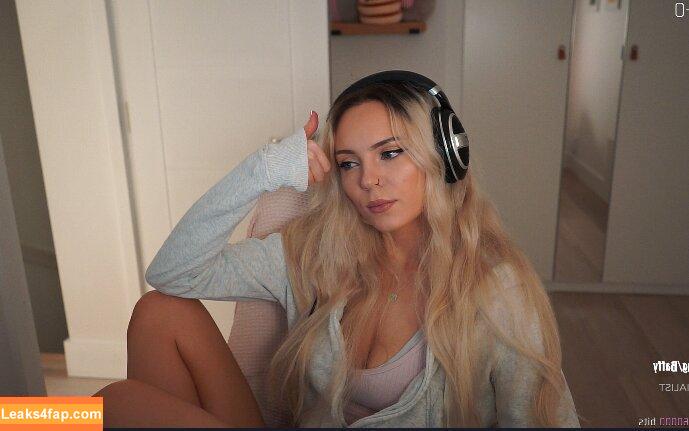 Baffy / buffylovesvampires / missbaffytwitch leaked photo photo #0004