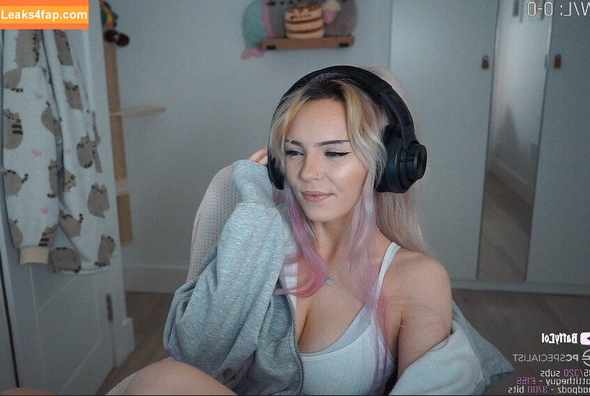 Baffy / buffylovesvampires / missbaffytwitch leaked photo photo #0019