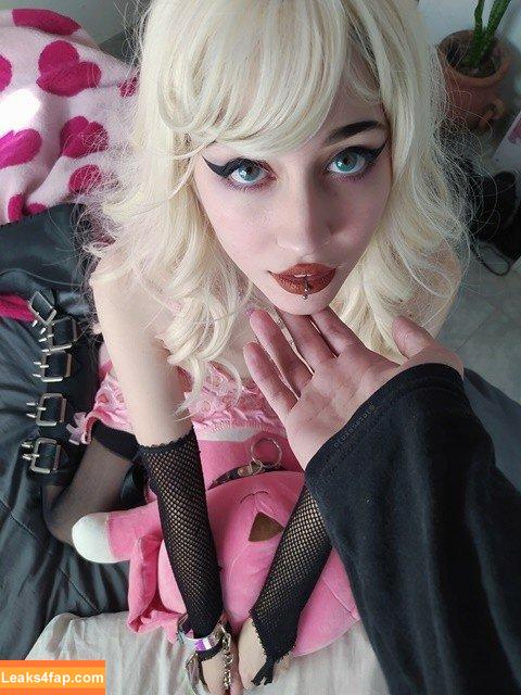 Barbara Horacek / Joracekujo / barbara_horacek / barbzeppeli leaked photo photo #0153