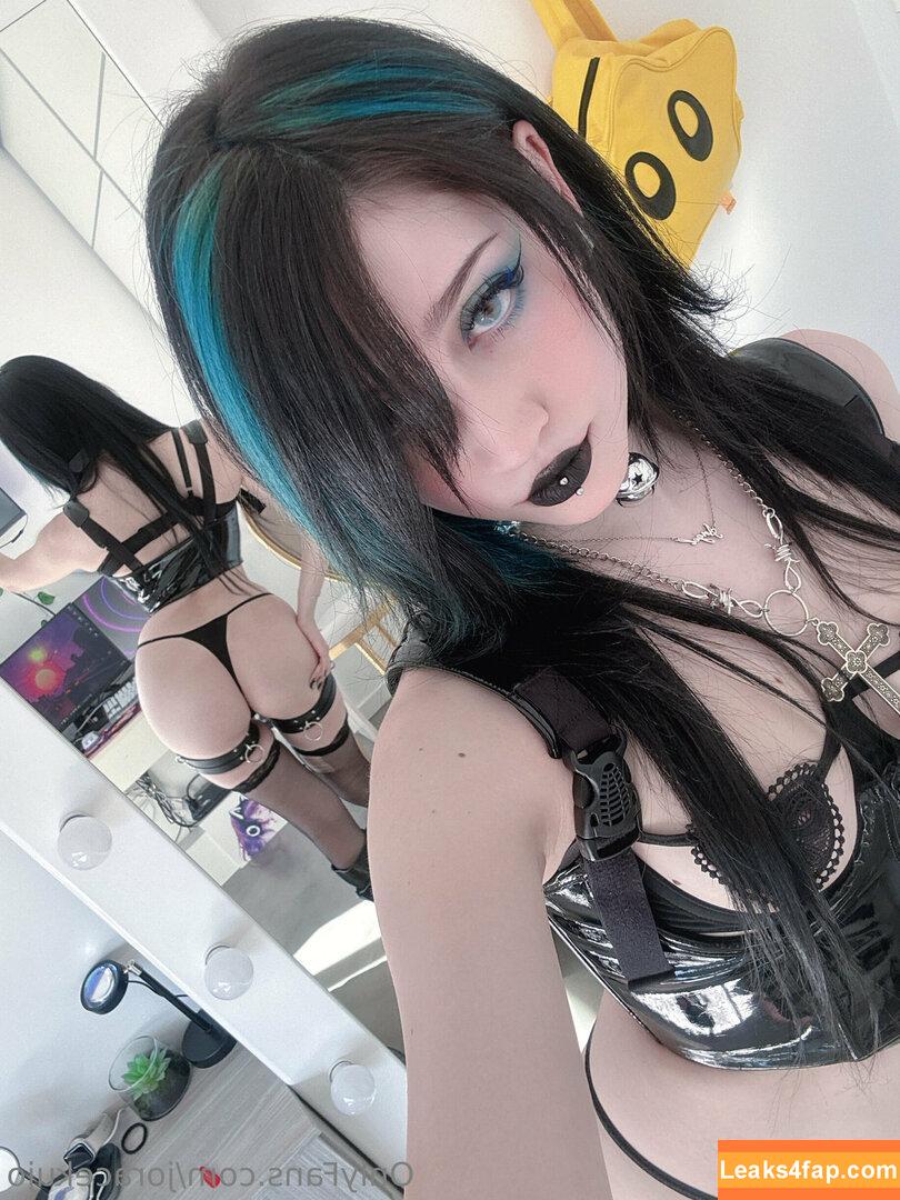 Barbara Horacek / Joracekujo / barbara_horacek / barbzeppeli leaked photo photo #0376