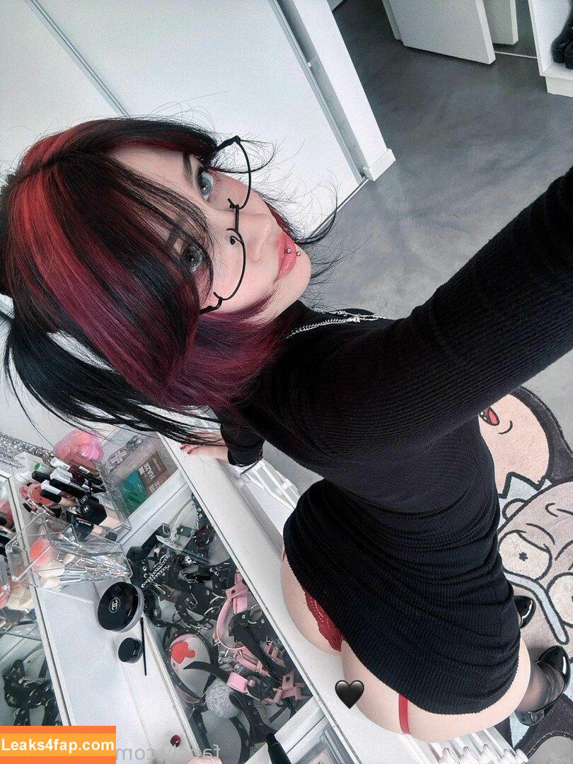 Barbara Horacek / Joracekujo / barbara_horacek / barbzeppeli leaked photo photo #0435