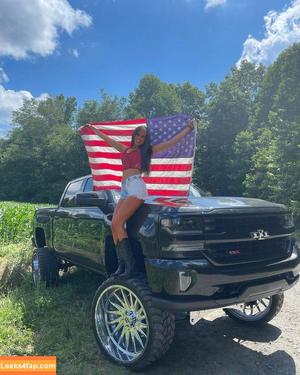 Barbiejeepgirl photo #0026