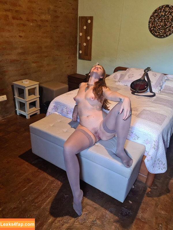 Bardo e Fada /  leaked photo photo #0007