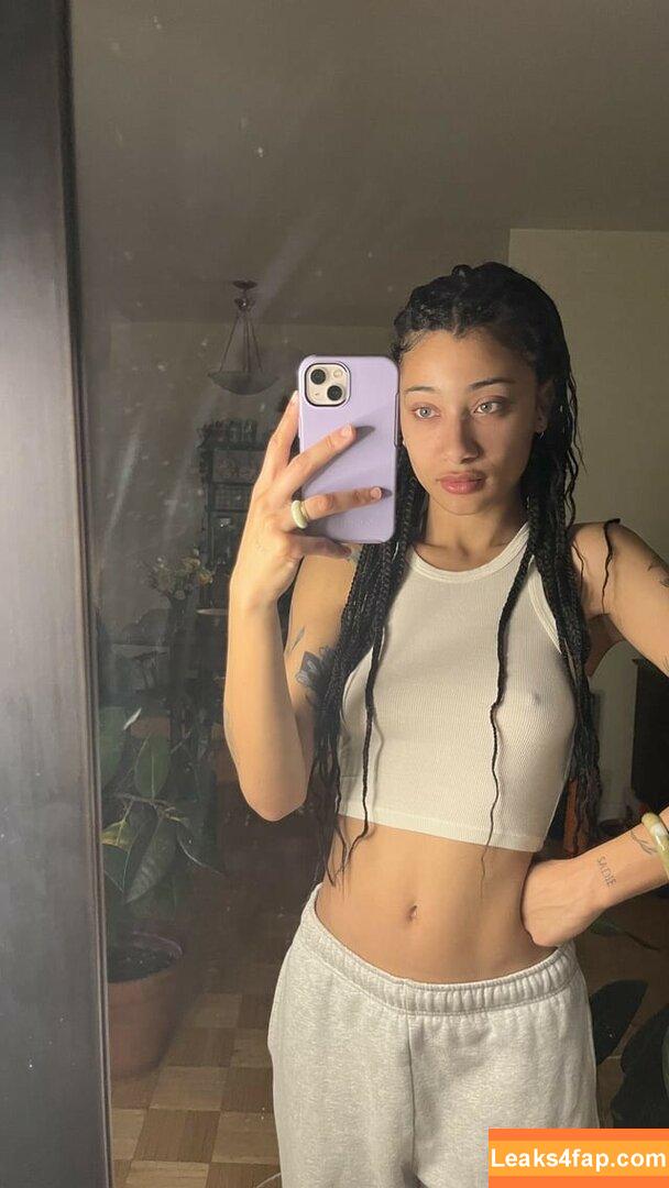 BbySadie / bbysadie37 leaked photo photo #0014