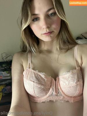bdsmbelle photo #0028