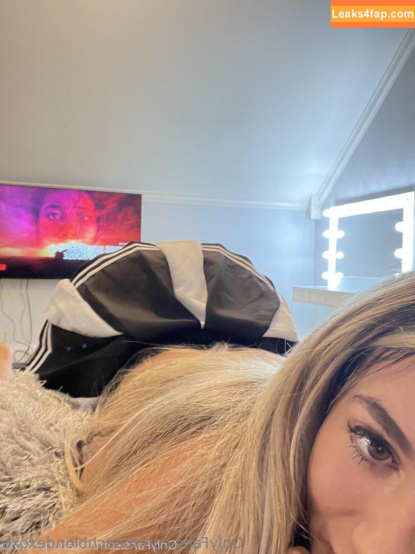 beachblondexoxo / bleached_blonde leaked photo photo #0021