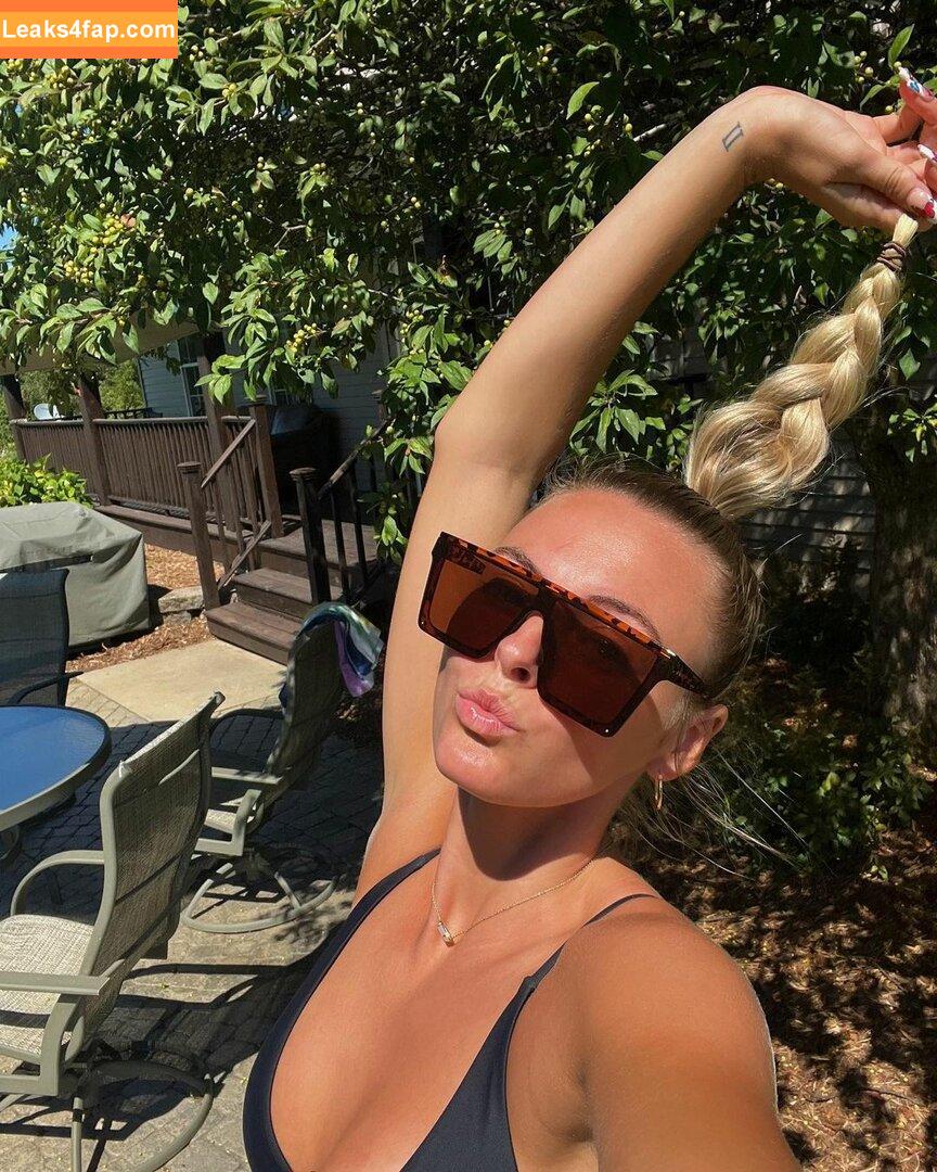 Beez ASMR / beezasmr leaked photo photo #0001