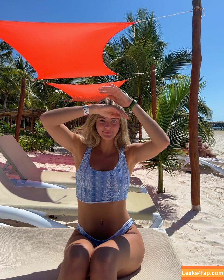 Beez ASMR / beezasmr leaked photo photo #0004
