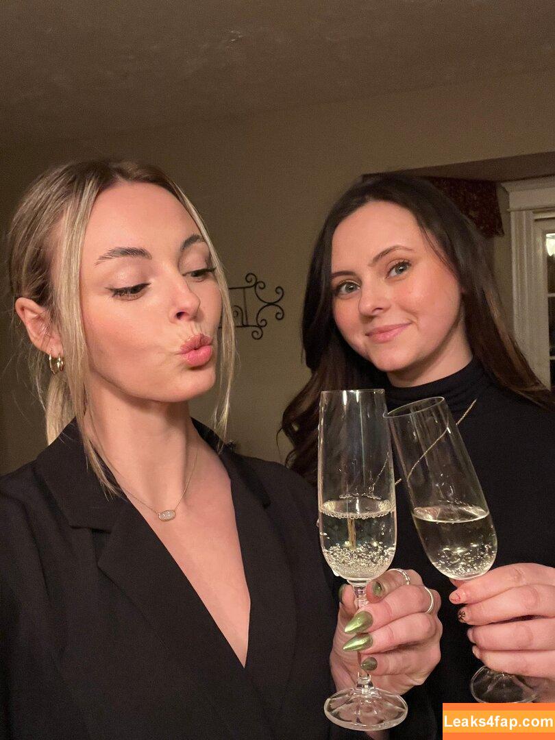 Beez ASMR / beezasmr leaked photo photo #0082