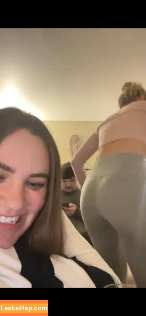 Beez ASMR / beezasmr leaked photo photo #0122