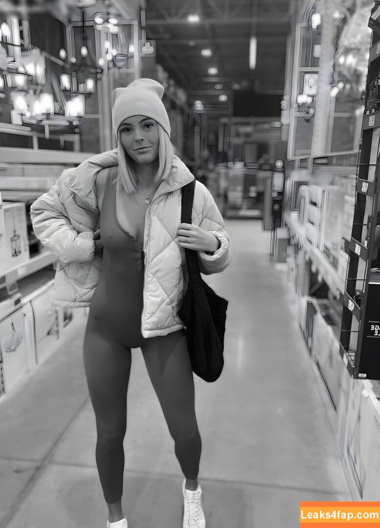 Beez ASMR / beezasmr leaked photo photo #0153