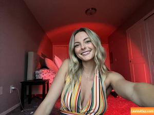 Beez ASMR photo #0041