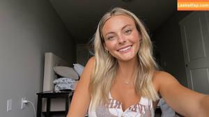 Beez ASMR photo #0048