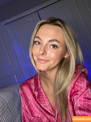 Beez ASMR photo #0086