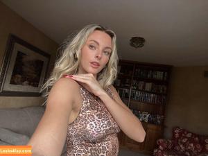 Beez ASMR photo #0133