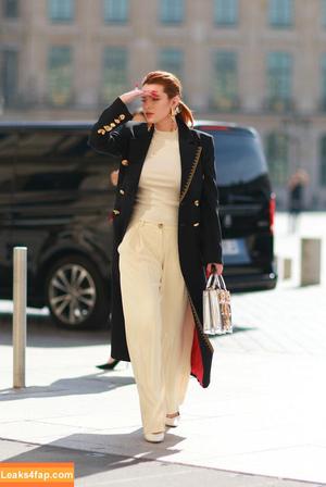 Bella Thorne photo #1374
