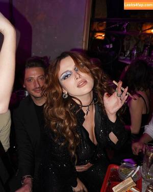 Bella Thorne photo #1526