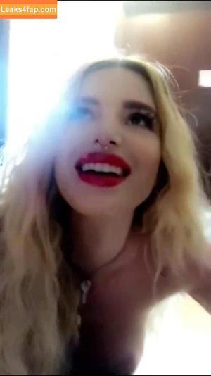 Bella Thorne photo #1907