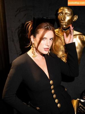Bella Thorne photo #2099