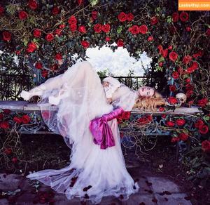 Bella Thorne photo #2177