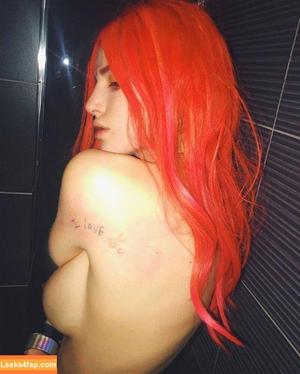 Bella Thorne photo #2181