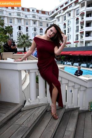 Bella Thorne photo #2389