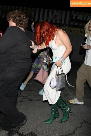 Bella Thorne photo #2587