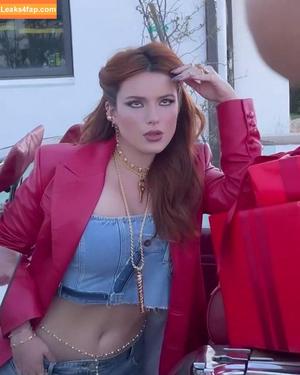 Bella Thorne photo #2606