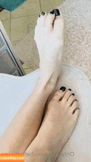 Bella Thorne photo #2626
