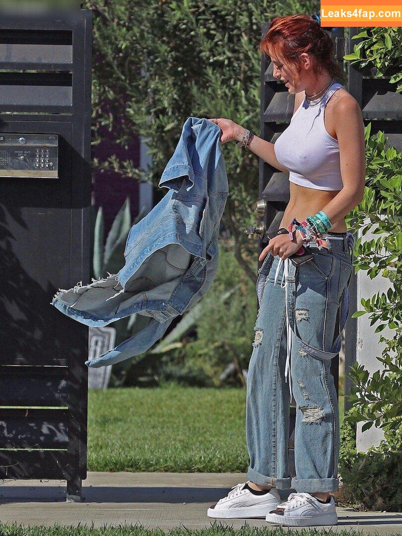 Bella Thorne / bellathorne / bellathorneoff слитое фото фото #3568