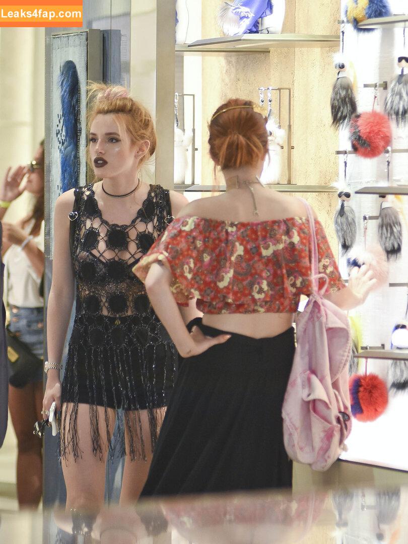 Bella Thorne / bellathorne / bellathorneoff слитое фото фото #3582