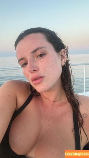 Bella Thorne photo #3708