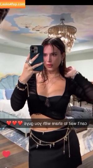 Bella Thorne photo #3799