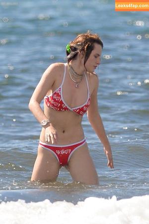 Bella Thorne photo #3812