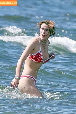 Bella Thorne photo #3815