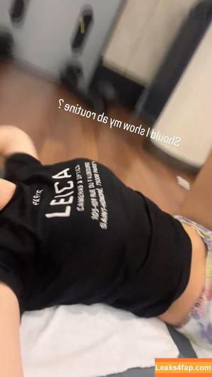 Bella Thorne photo #3835