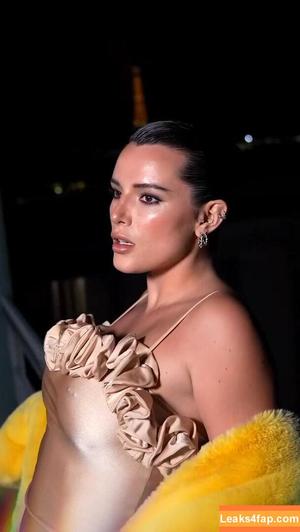 Bella Thorne photo #3899