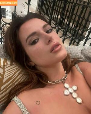 Bella Thorne photo #3909