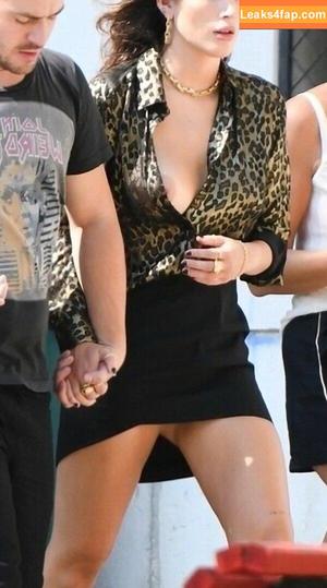 Bella Thorne photo #3968