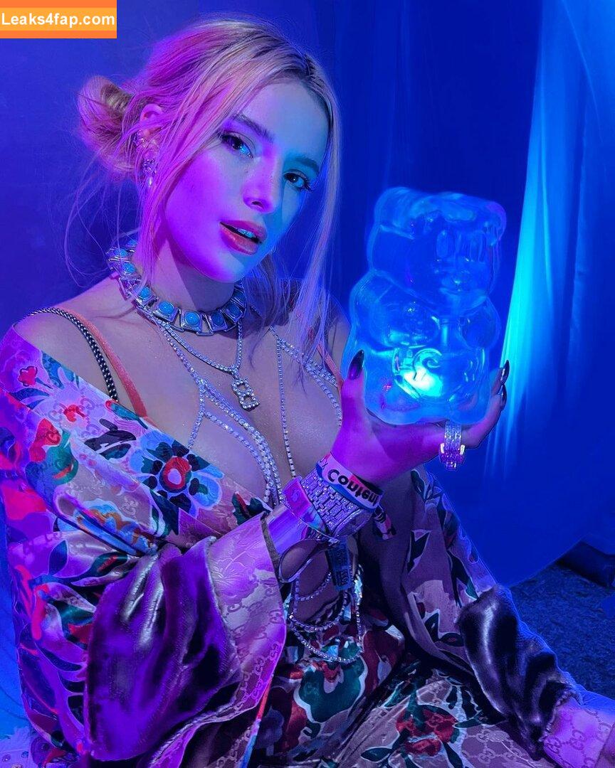 Bella Thorne / bellathorne / bellathorneoff leaked photo photo #4383