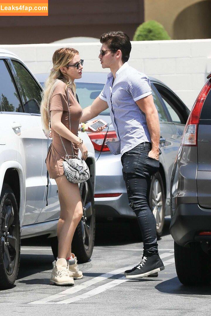 Bella Thorne / bellathorne / bellathorneoff слитое фото фото #4739