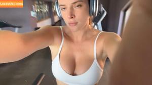 Bella Thorne photo #4051